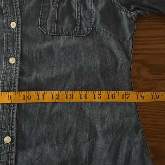 Banana Republic Jean shirt size medium - Picture 6 of 6
